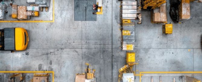 Sistemi Radianti e Impianti Ibridi per il Riscaldamento di Capannoni Industriali